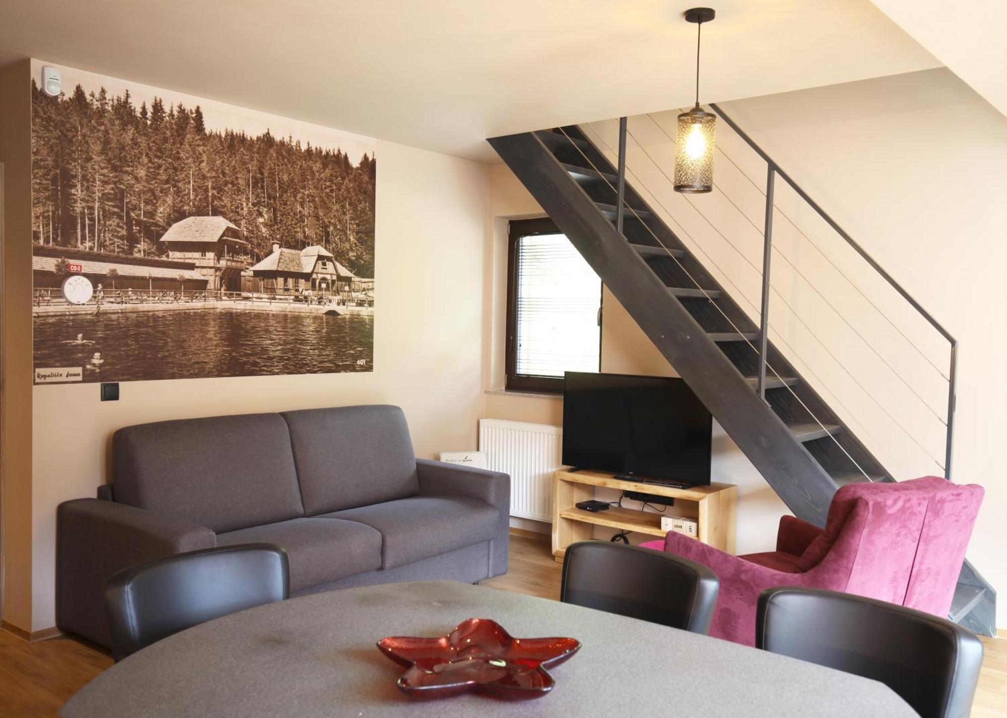 Jasna Chalet Resort ครานสกา โกรา ภายนอก รูปภาพ