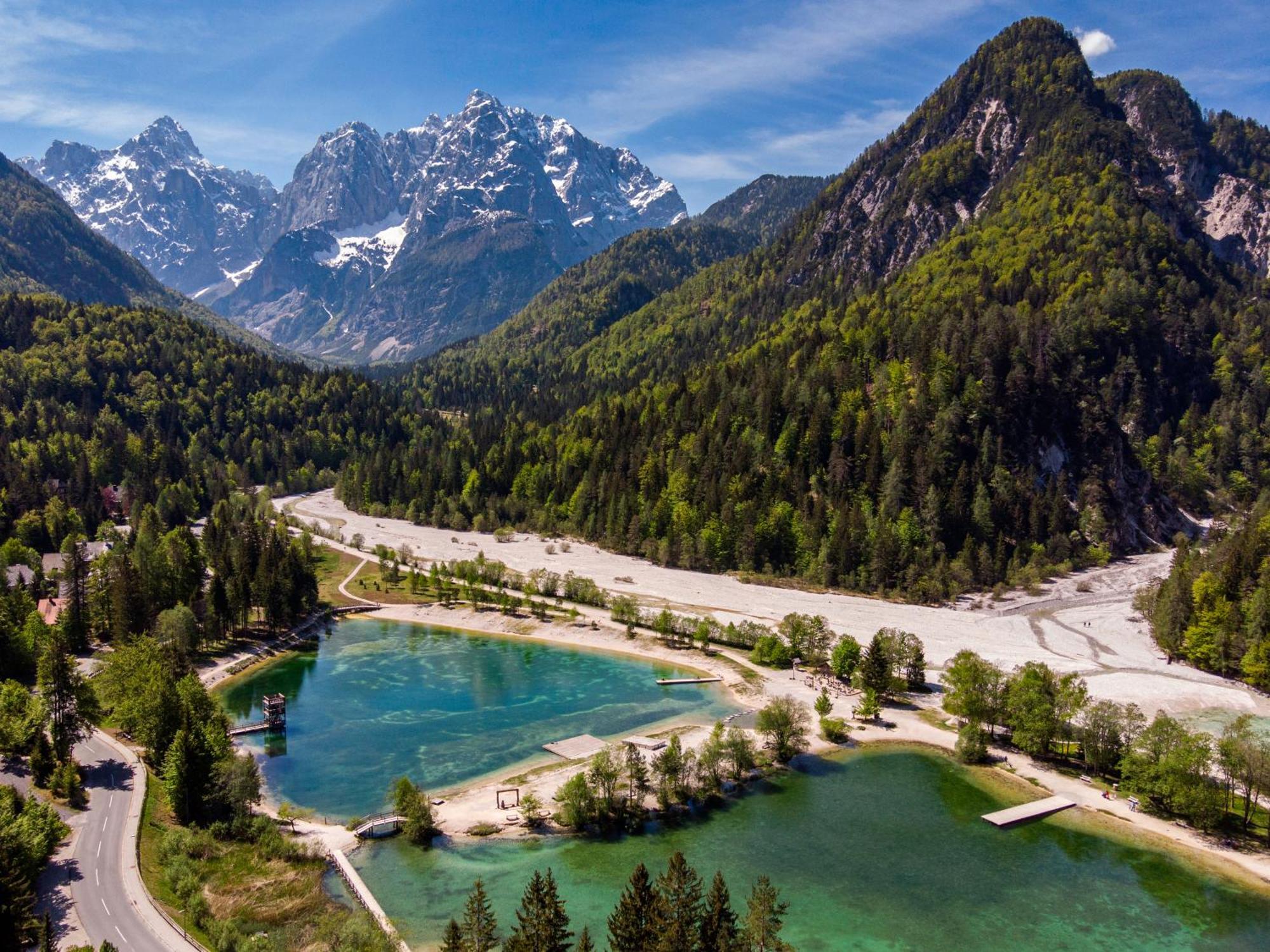 Jasna Chalet Resort ครานสกา โกรา ภายนอก รูปภาพ