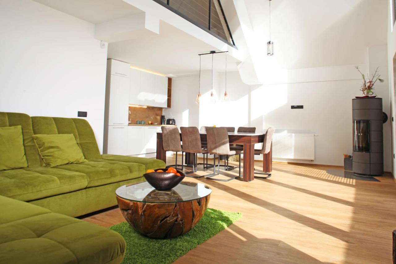 Jasna Chalet Resort ครานสกา โกรา ภายนอก รูปภาพ