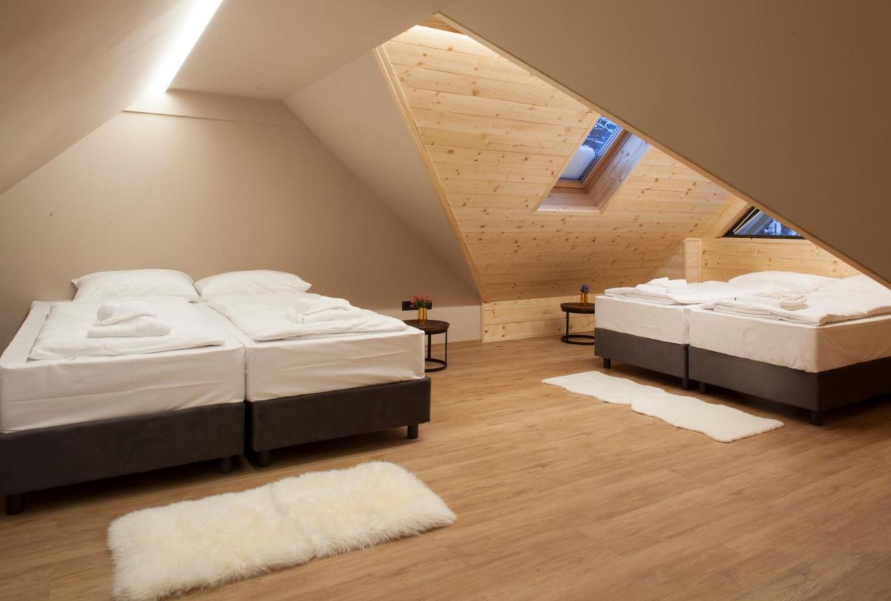 Jasna Chalet Resort ครานสกา โกรา ภายนอก รูปภาพ